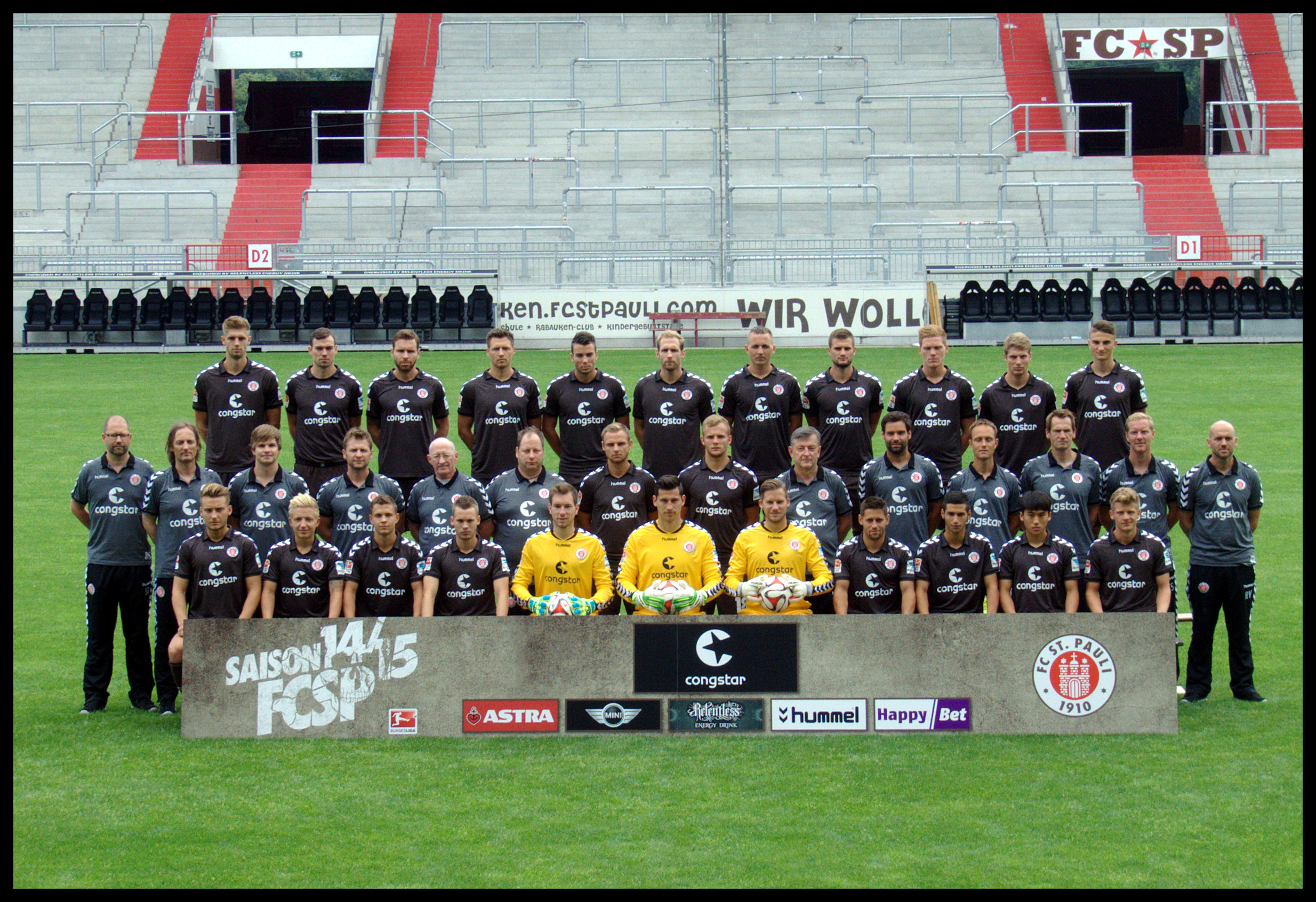 ipernity: Mannschaftsfoto FC St. Pauli, Saison 2014-15 - by ୱ Kiezkickerde  ( ͡° ͜ʖ ͡°)